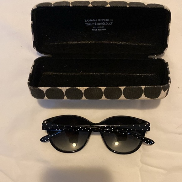 Kate Spade Amalia/s Black and Polka Dot Arms Sunglasses w/ BR Marimekko Case - Picture 10 of 15